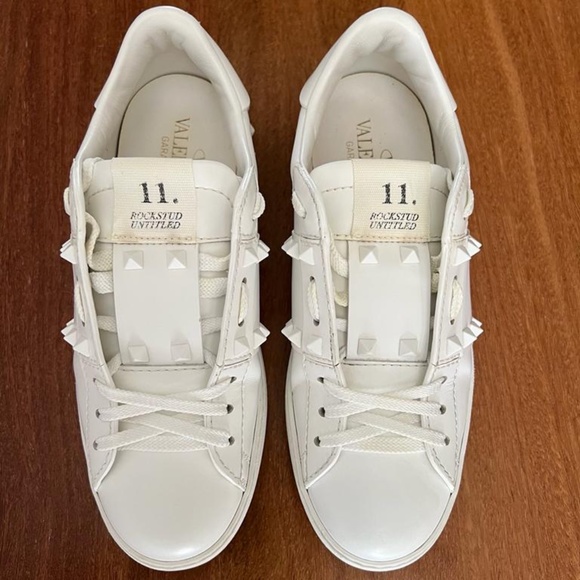 Valentino sneakers - Picture 1 of 2